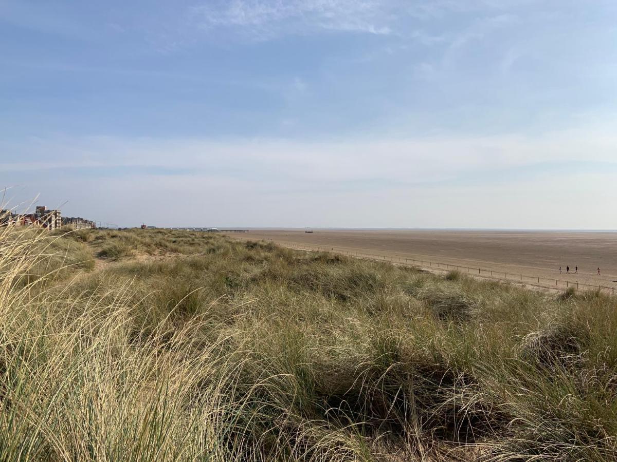 Beach Cottage Lytham St Annes Exteriör bild